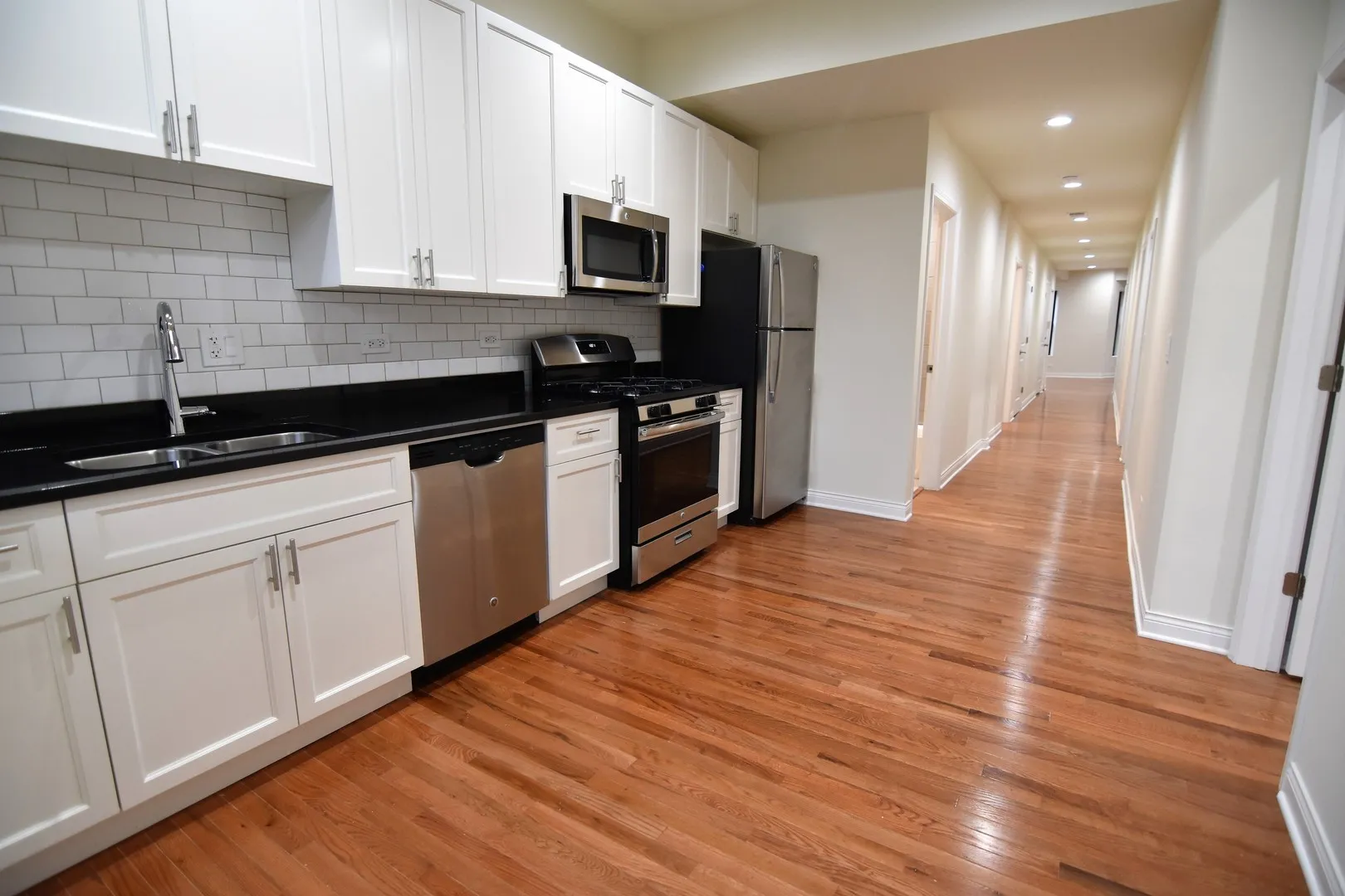 732 W Grace St, , 60613, USA 60613-unit#732-2W-Chicago-IL