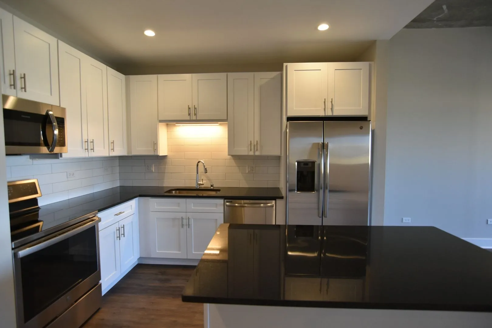 N Broadway, , , USA IL-unit#3833-607-Chicago-IL