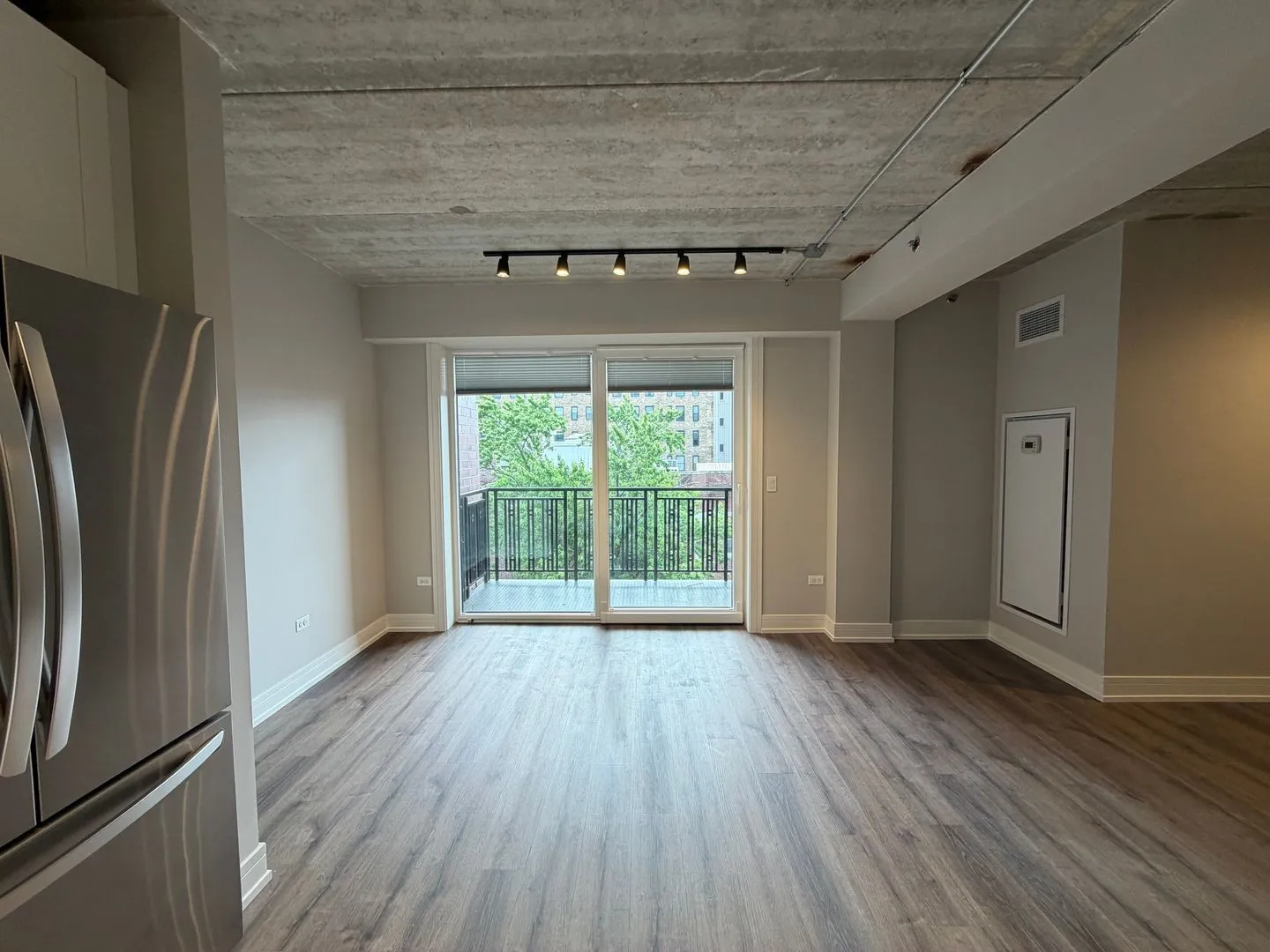 952 W Carmen Ave, , 60640, USA 60640-unit#511-Chicago-IL