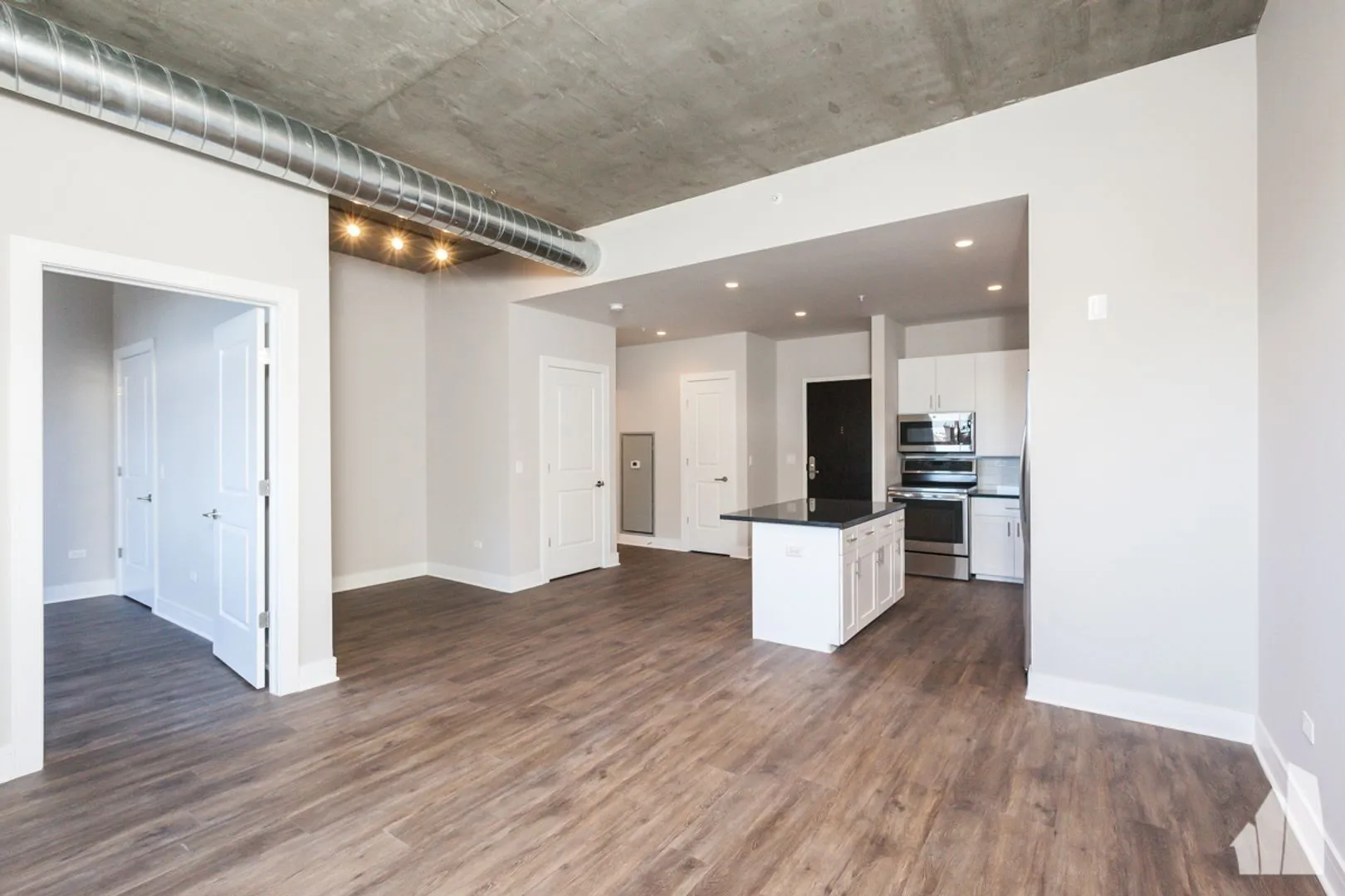 N Broadway, , , USA IL-unit#3833-302-Chicago-IL