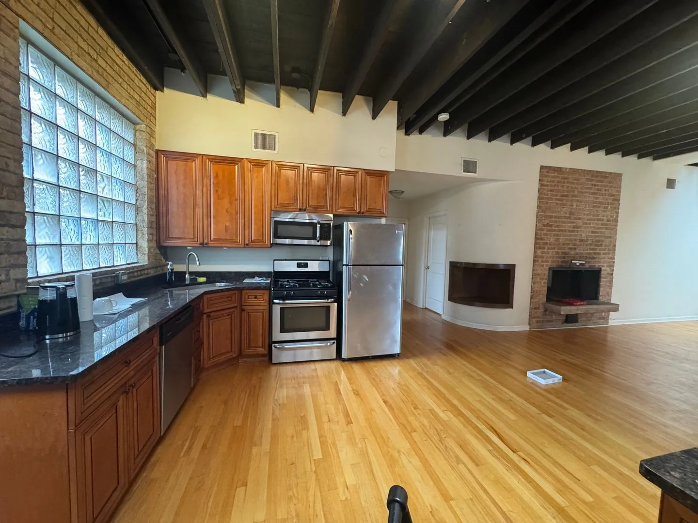 916 W Belmont Ave, ,  60657, USA 60657-unit#916-2S-Chicago-IL