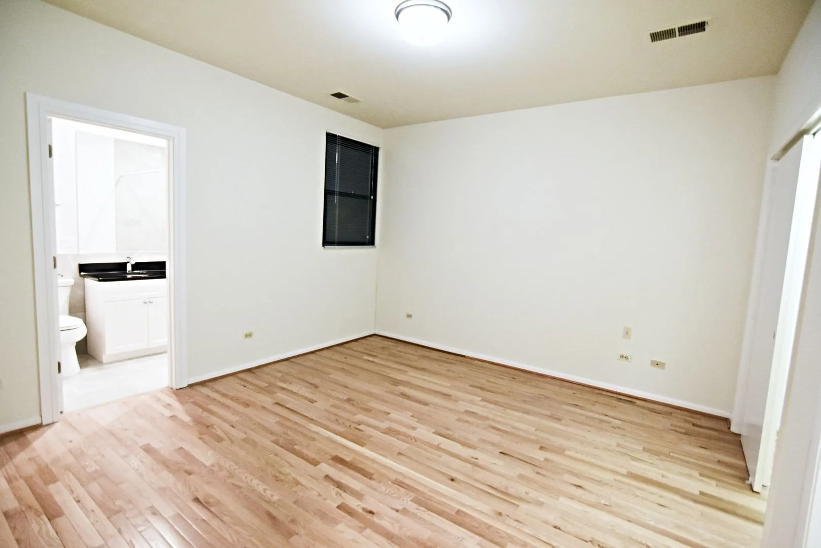 912 W Belmont Ave, , 60657, USA 60657-unit#912-2-Chicago-IL