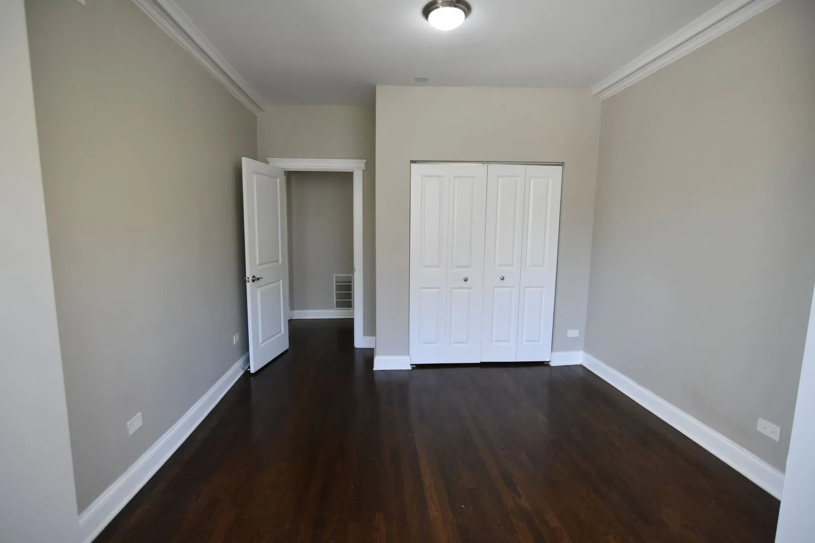 700 W Grace St, ,  60613, USA 60613-unit#3802-2-Chicago-IL