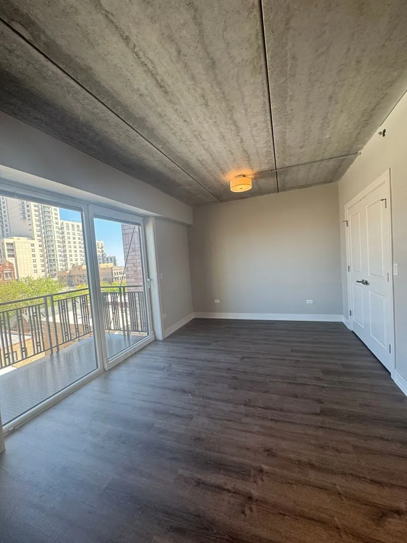 952 W Carmen Ave, ,  60640, USA 60640-unit#952-806-Chicago-IL