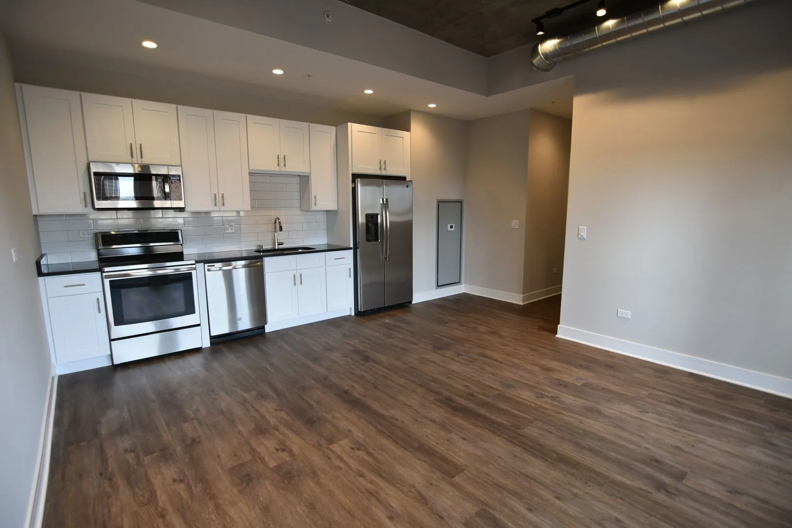 N Broadway, , , USA IL-unit#3833-414-Chicago-IL