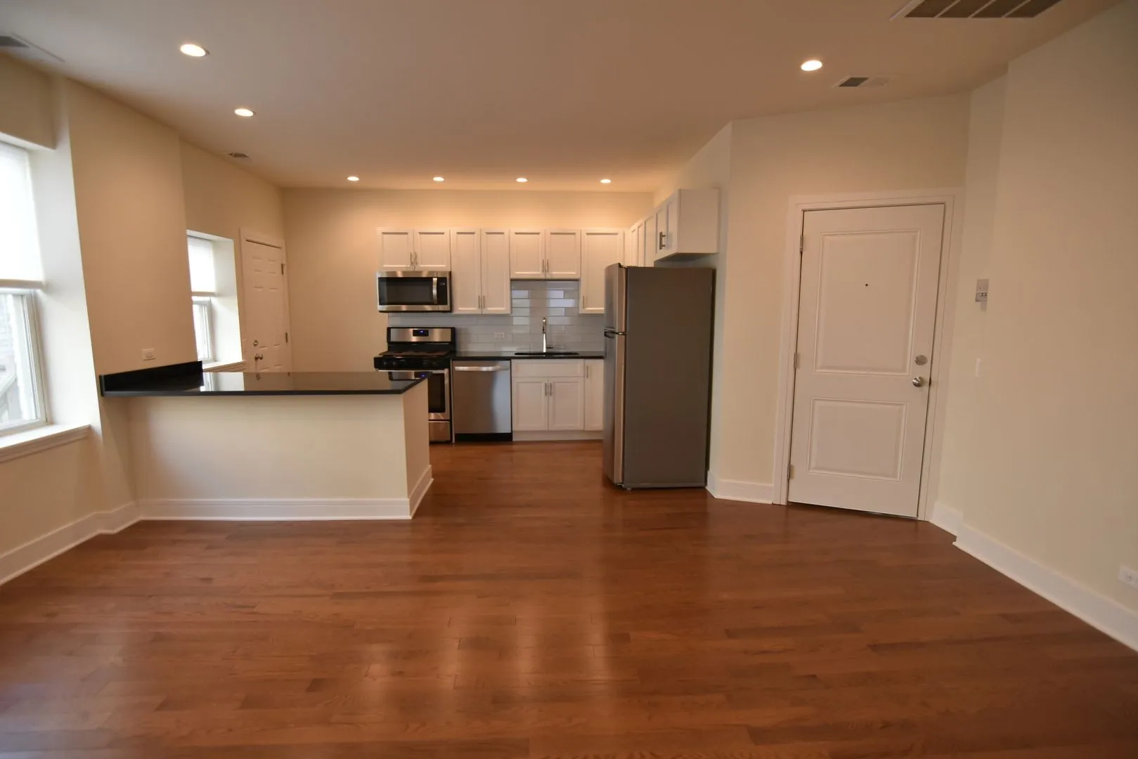 3230 N Clark St, ,  60657, USA 60657-unit#3232-3R-Chicago-IL