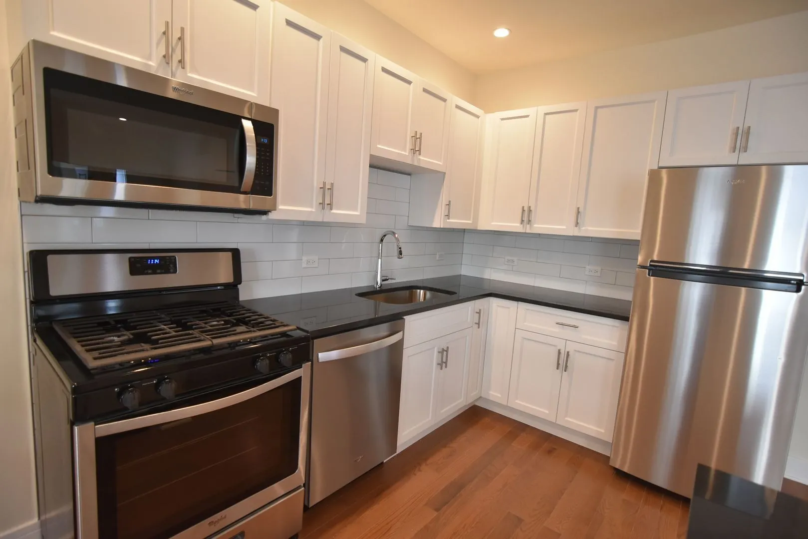 3230 N Clark St, ,  60657, USA 60657-unit#3232-3R-Chicago-IL