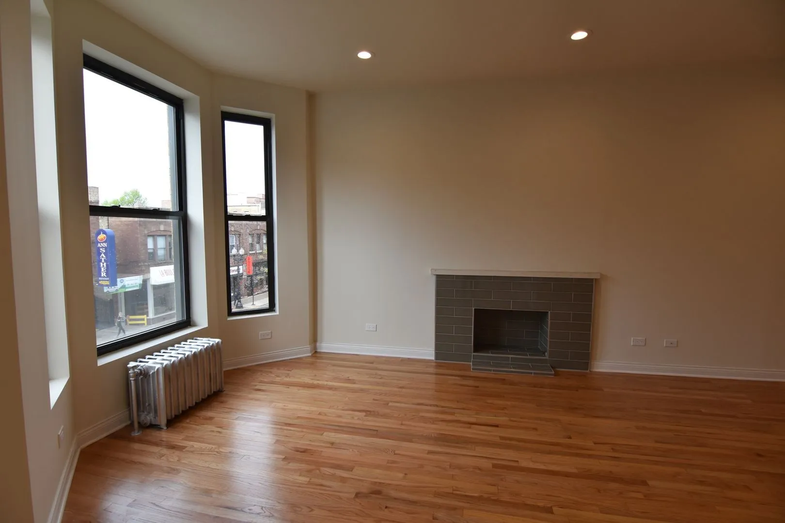 900 W Belmont Ave, ,  60657, USA 60657-unit#908-2-Chicago-IL