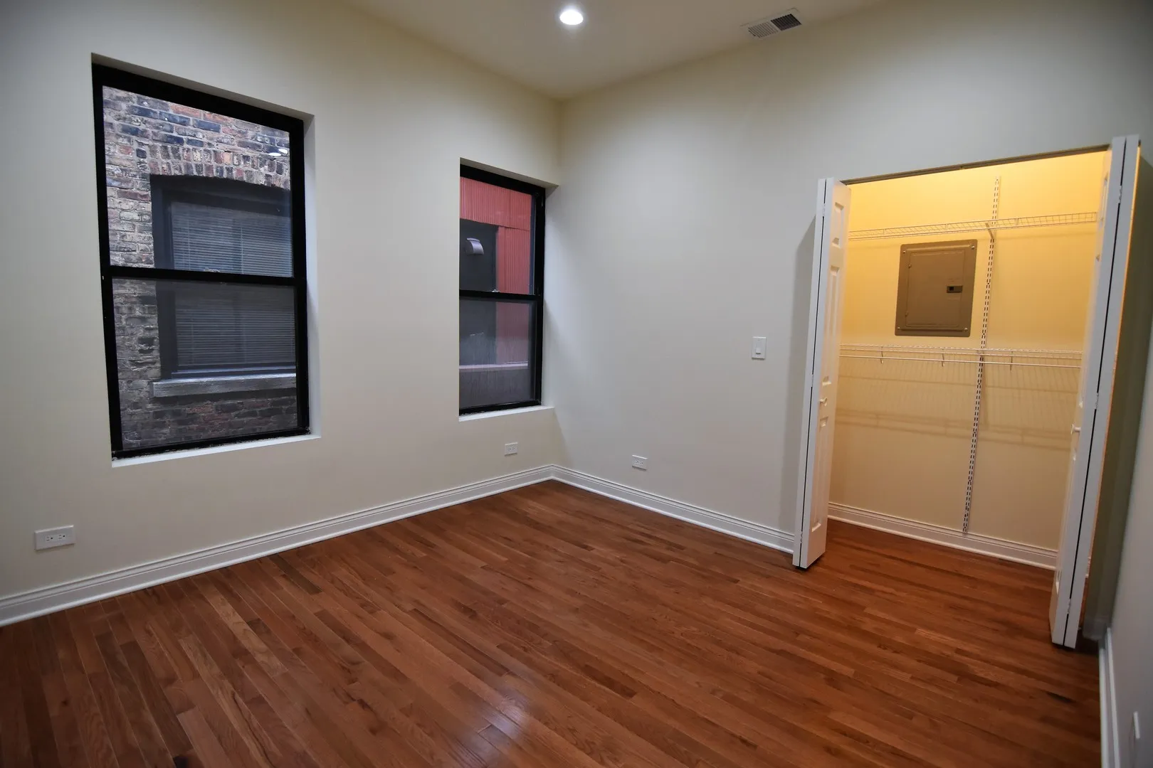 732 W Grace St, , 60613, USA 60613-unit#732-2W-Chicago-IL