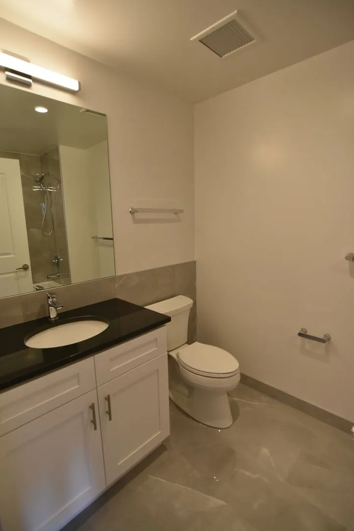 N Broadway, , , USA IL-unit#3833-517-Chicago-IL