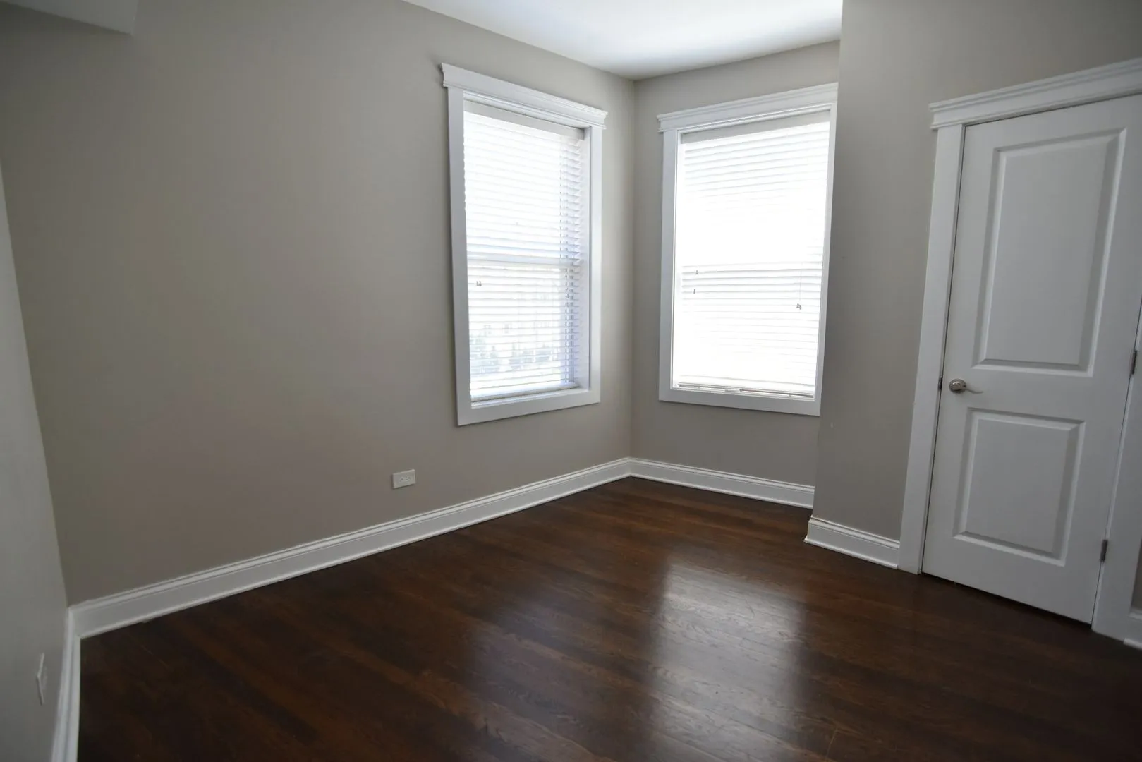 700 W Grace St, ,  60613, USA 60613-unit#3802-2-Chicago-IL