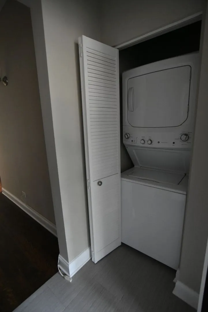 700 W Grace St, , 60613, USA 60613-unit#708-3-Chicago-IL