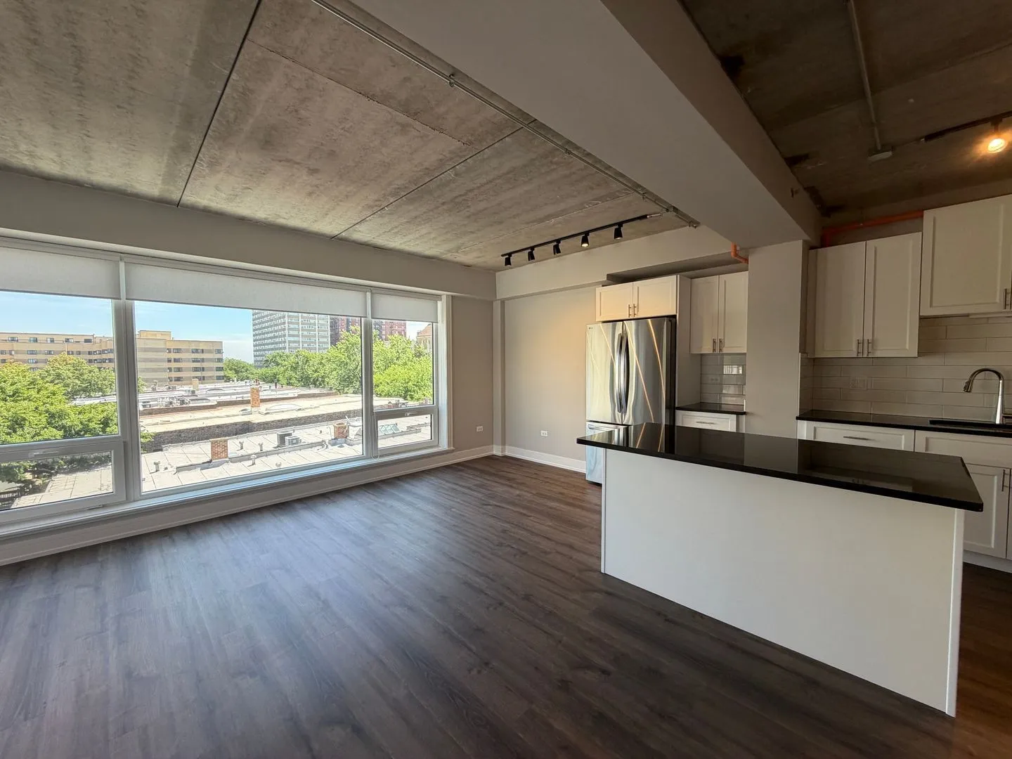 952 W Carmen Ave, ,  60640, USA 60640-unit#607-Chicago-IL