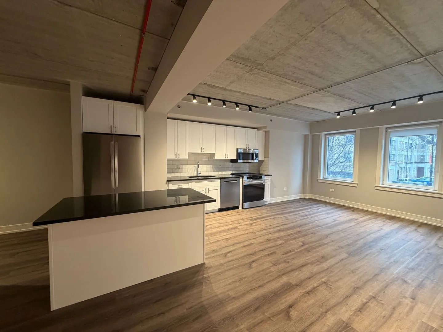 952 W Carmen Ave, , 60640, USA 60640-unit#952-202-Chicago-IL