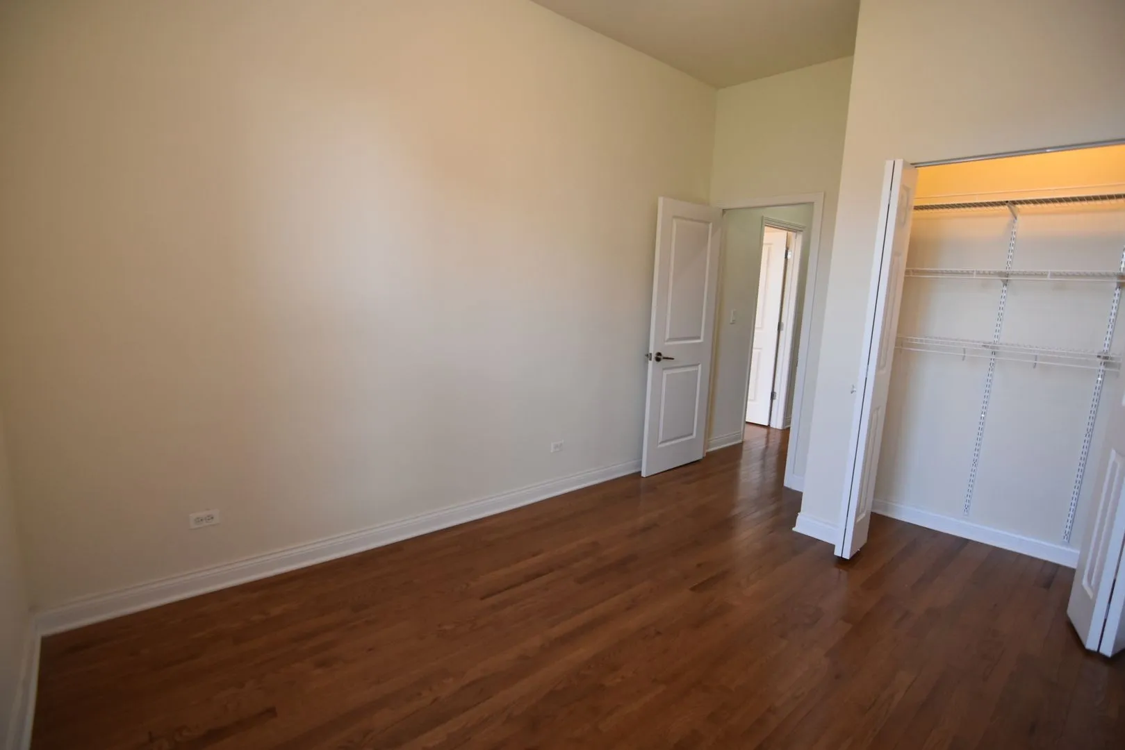 900 W Belmont Ave, ,  60657, USA 60657-unit#904-Chicago-IL