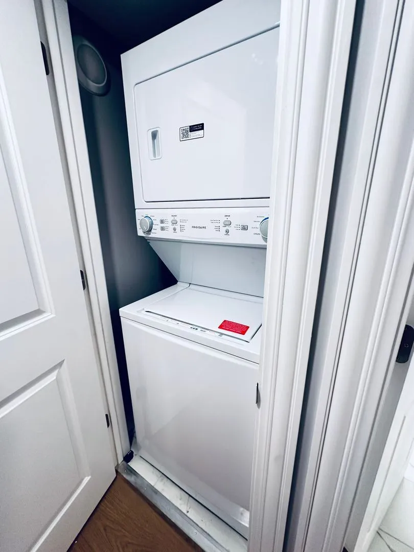 901 W Agatite Ave #901, ,  60640, USA 60640-unit#GARDEN-Chicago-IL