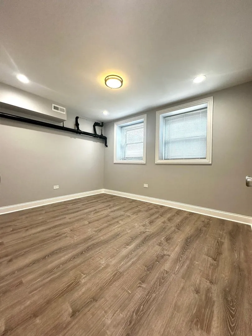 1216 W Rosemont Ave, ,  60660, USA 60660-unit#1ST FLOOR-Chicago-IL