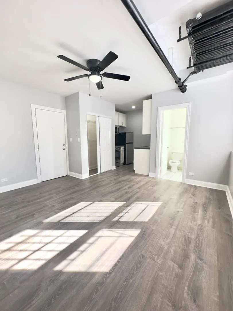 4241 N Kenmore Ave, ,  60613, USA 60613-unit#.G6-Chicago-IL