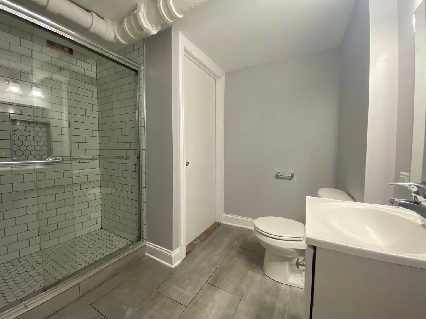 1222 W Rosemont Ave, ,  60660, USA 60660-unit#1ST FLOOR-Chicago-IL