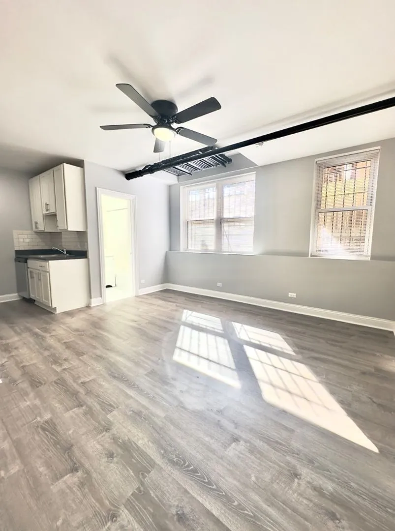 4241 N Kenmore Ave, ,  60613, USA 60613-unit#.G6-Chicago-IL