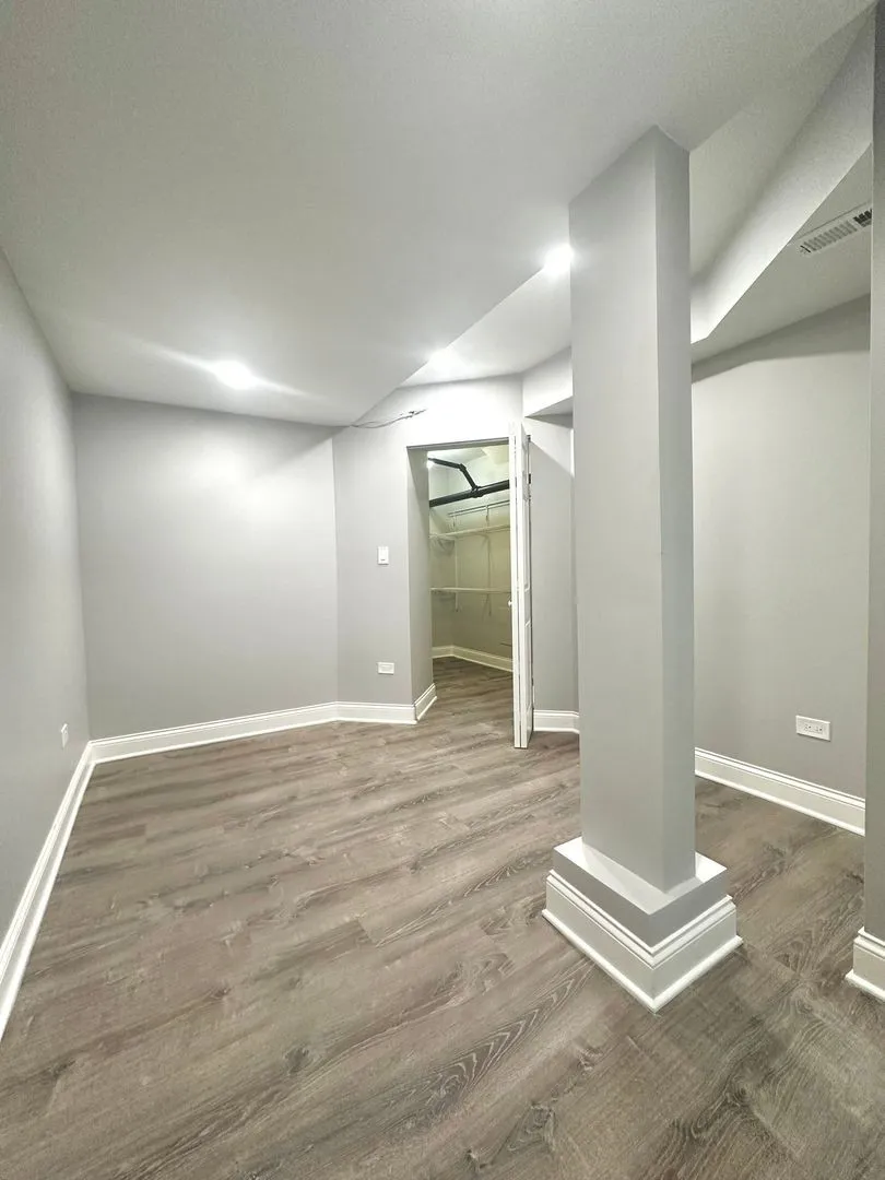 1216 W Rosemont Ave, ,  60660, USA 60660-unit#1ST FLOOR-Chicago-IL