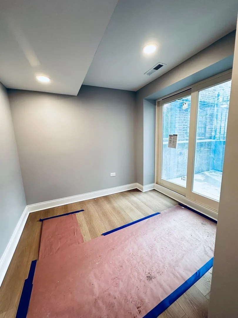 901 W Agatite Ave #901, ,  60640, USA 60640-unit#GARDEN-Chicago-IL