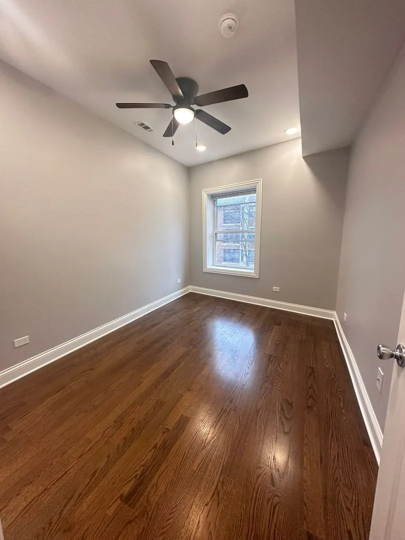 1157 W Lunt Ave, ,  60626, USA 60626-unit#2ND FLOOR-Chicago-IL