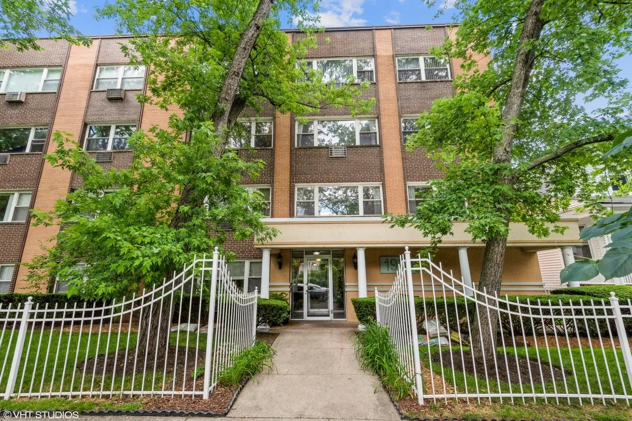 1930 W Estes Ave, , 60626, USA 60626-Chicago-IL