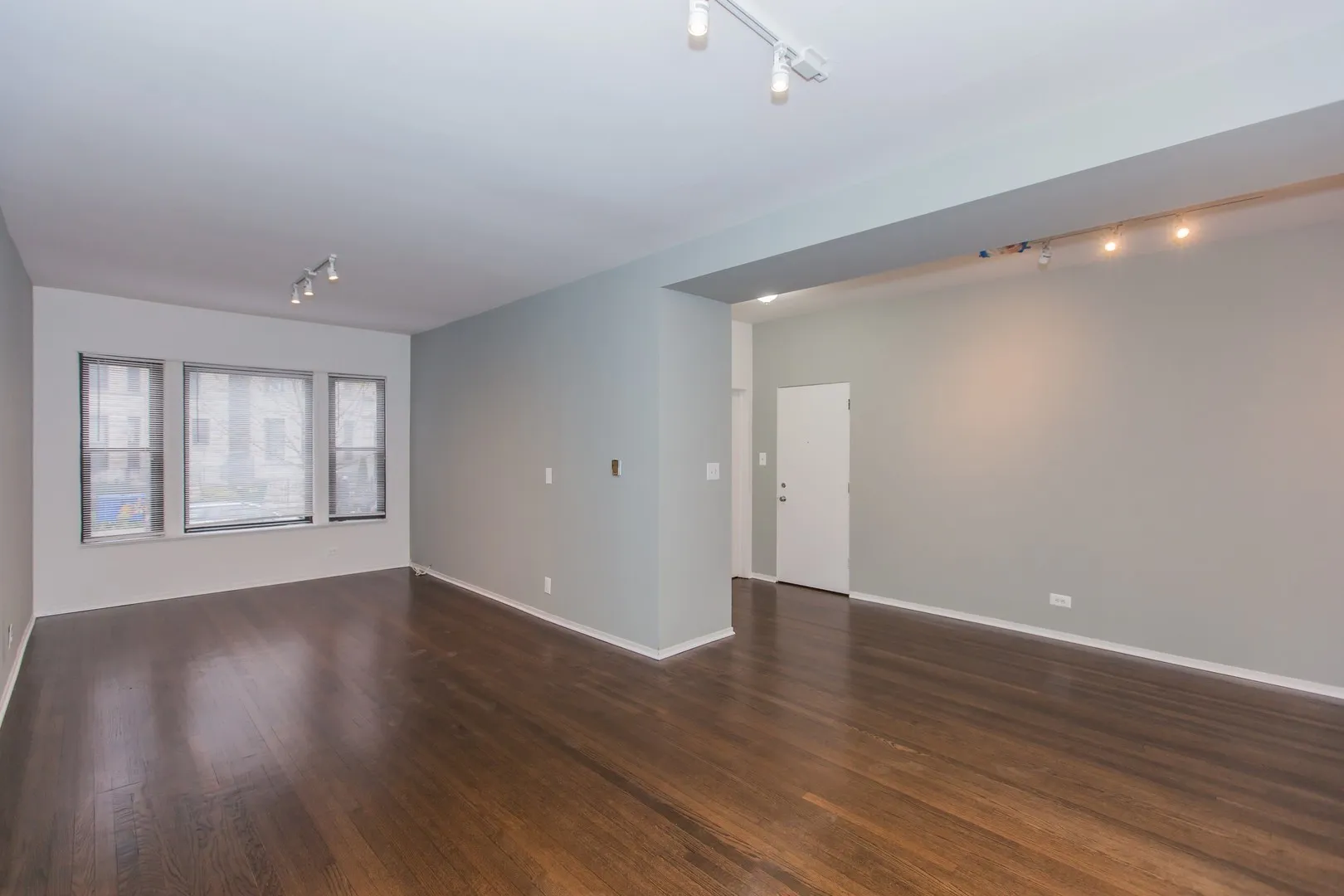 729 W Cornelia Ave, , 60657, USA 60657-unit#3-Chicago-IL