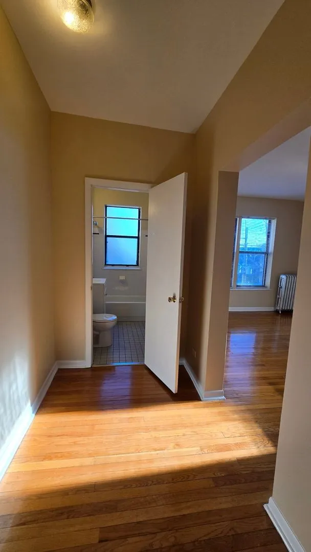 7724 N Marshfield Ave, ,  60626, USA 60626-unit#3B-Chicago-IL