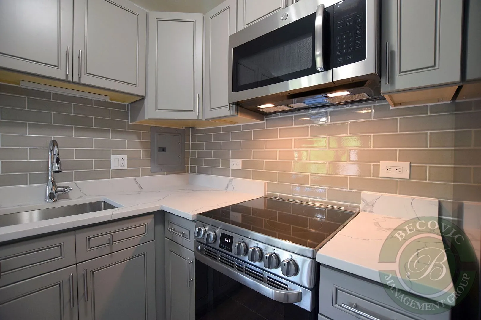 7710 N Sheridan Rd, ,  60626, USA 60626-unit#502-Chicago-IL