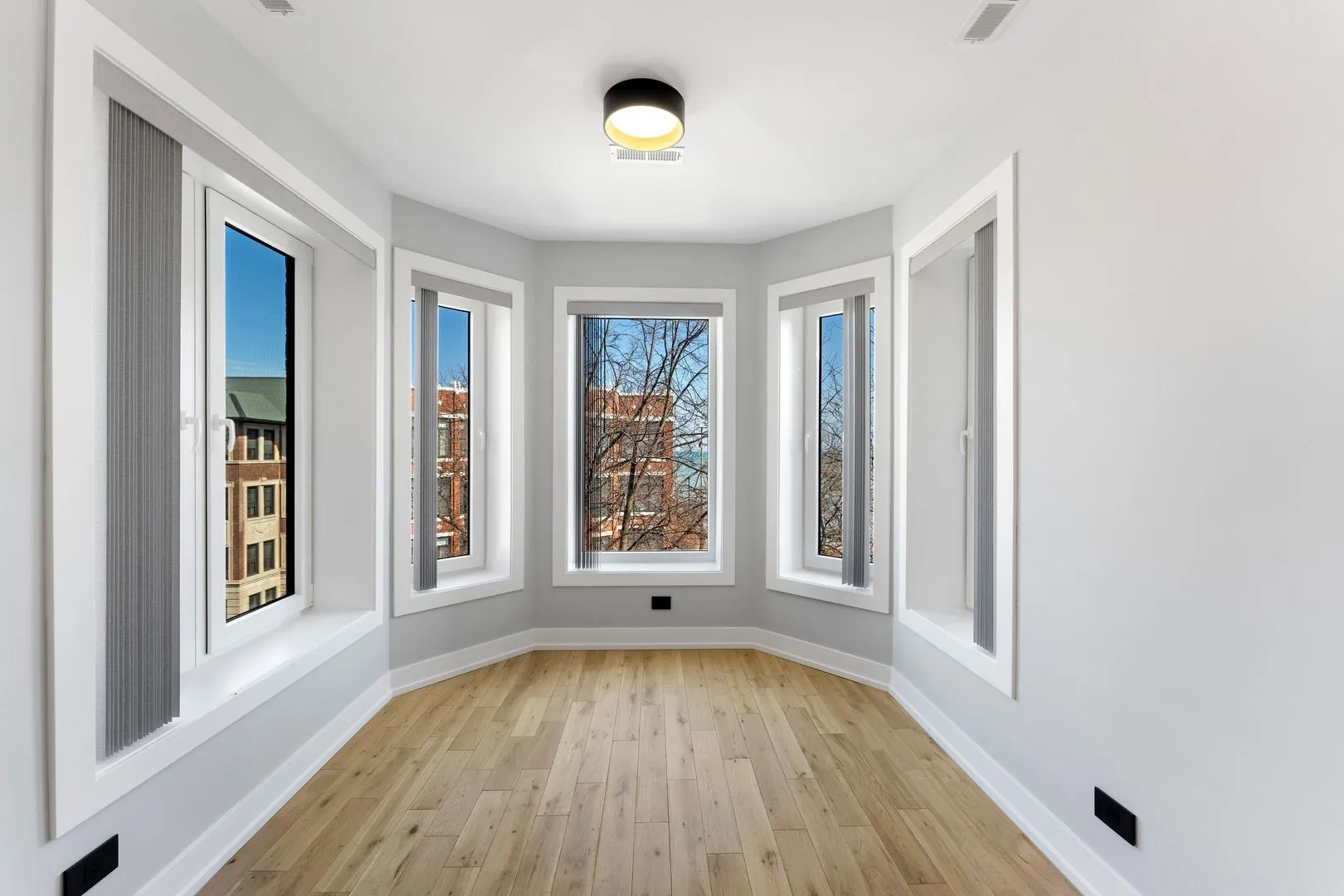 7726 N Eastlake Terrace, , 60626, USA 60626-unit#2-Chicago-IL