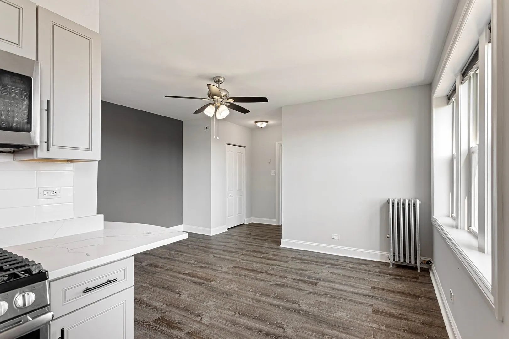 1521 W Sherwin Ave, , 60626, USA 60626-unit#604-Chicago-IL