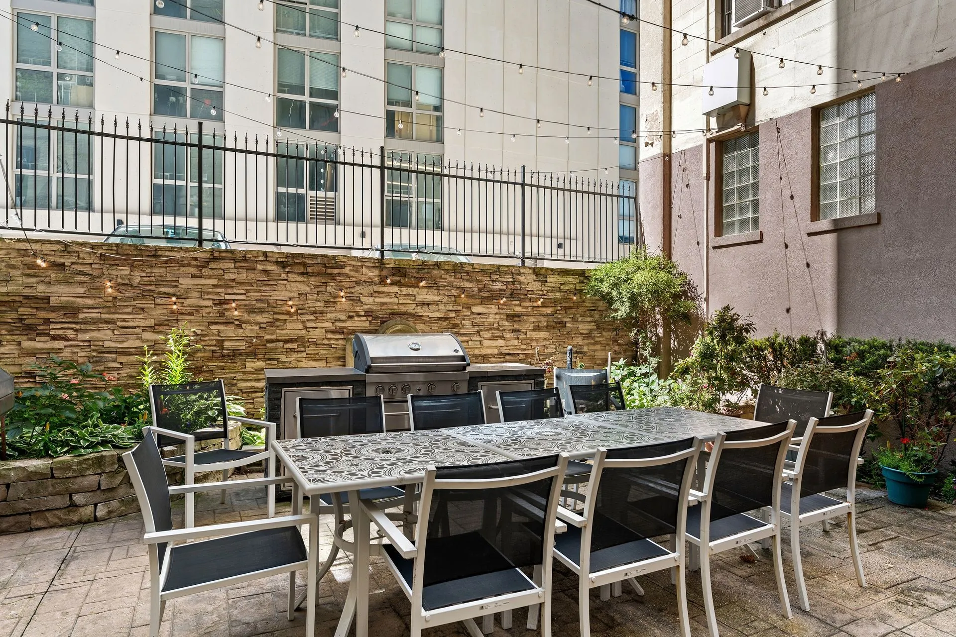 4520 N Clarendon Ave, ,  60640, USA 60640-unit#408-Chicago-IL