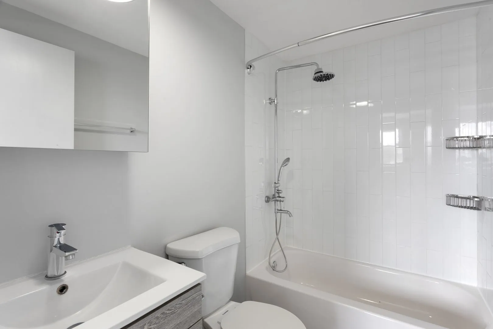 6134 N Kenmore Ave, ,  60660, USA 60660-unit#309-Chicago-IL