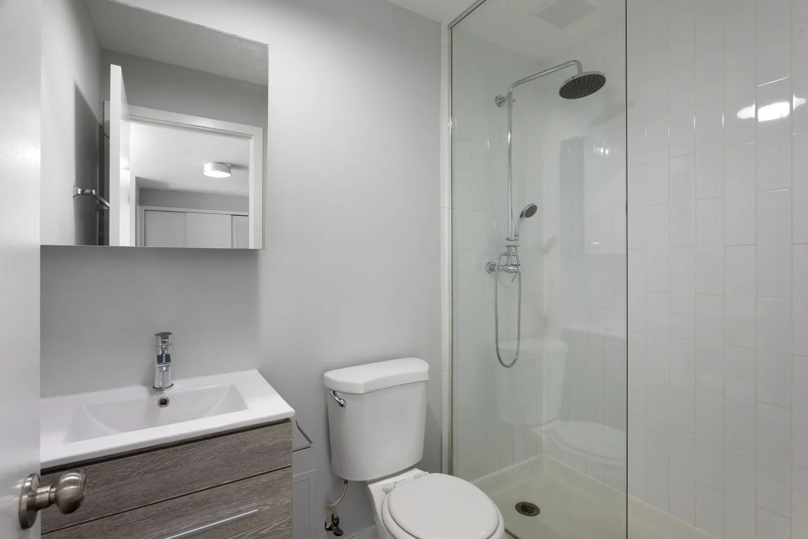6134 N Kenmore Ave, ,  60660, USA 60660-unit#309-Chicago-IL