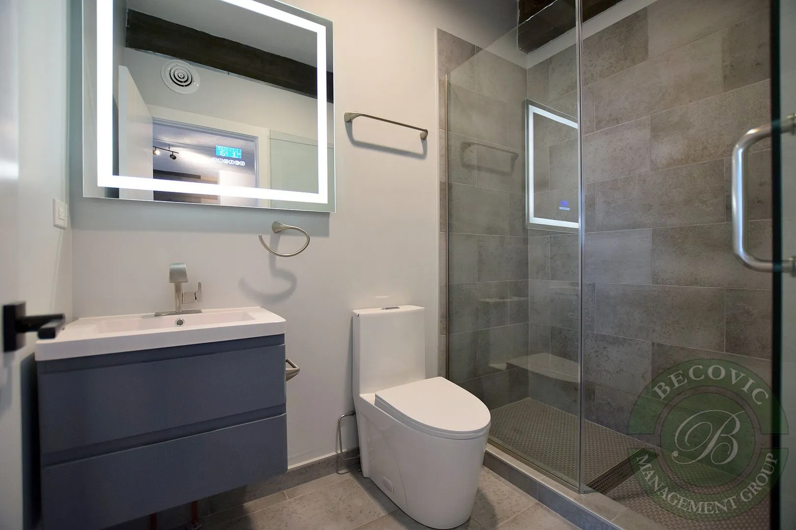7645 N Sheridan Rd, ,  60626, USA 60626-unit#311-Chicago-IL