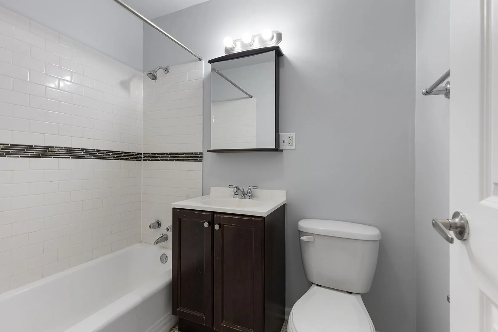 6029 N Winthrop Ave, , 60660, USA 60660-unit#303-Chicago-IL
