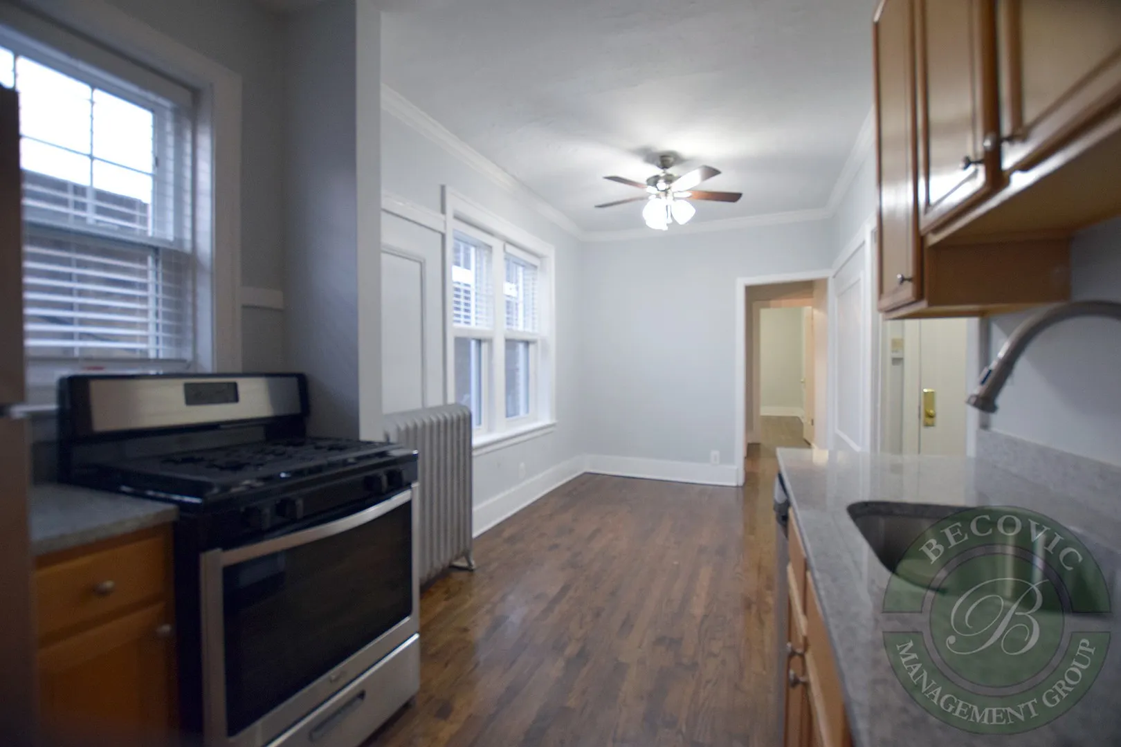 6114 1/2 N Winthrop Ave, ,  60660, USA 60660-unit#1S-Chicago-IL