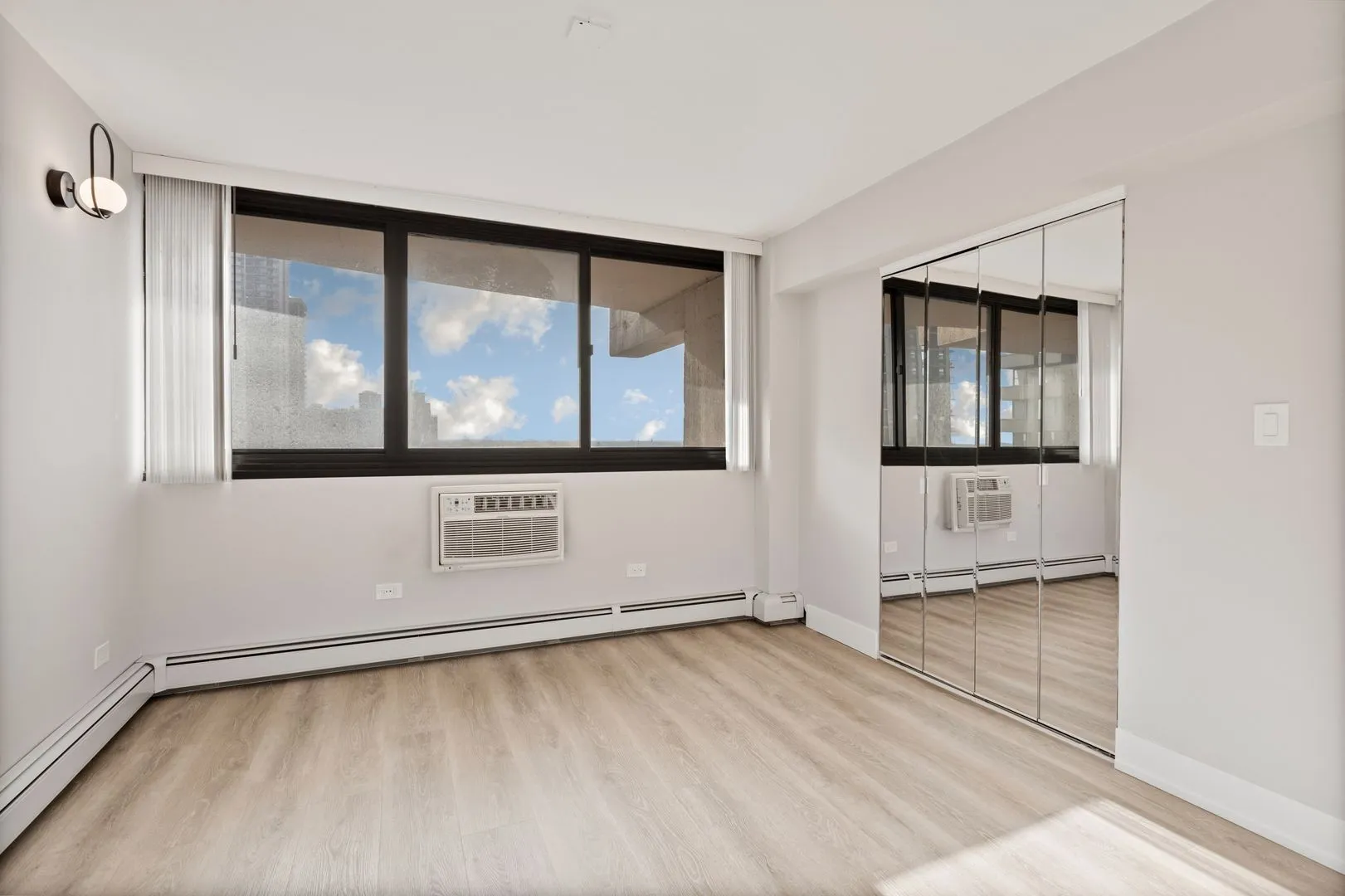 6166 N Sheridan Rd, ,  60660, USA 60660-unit#10H-Chicago-IL