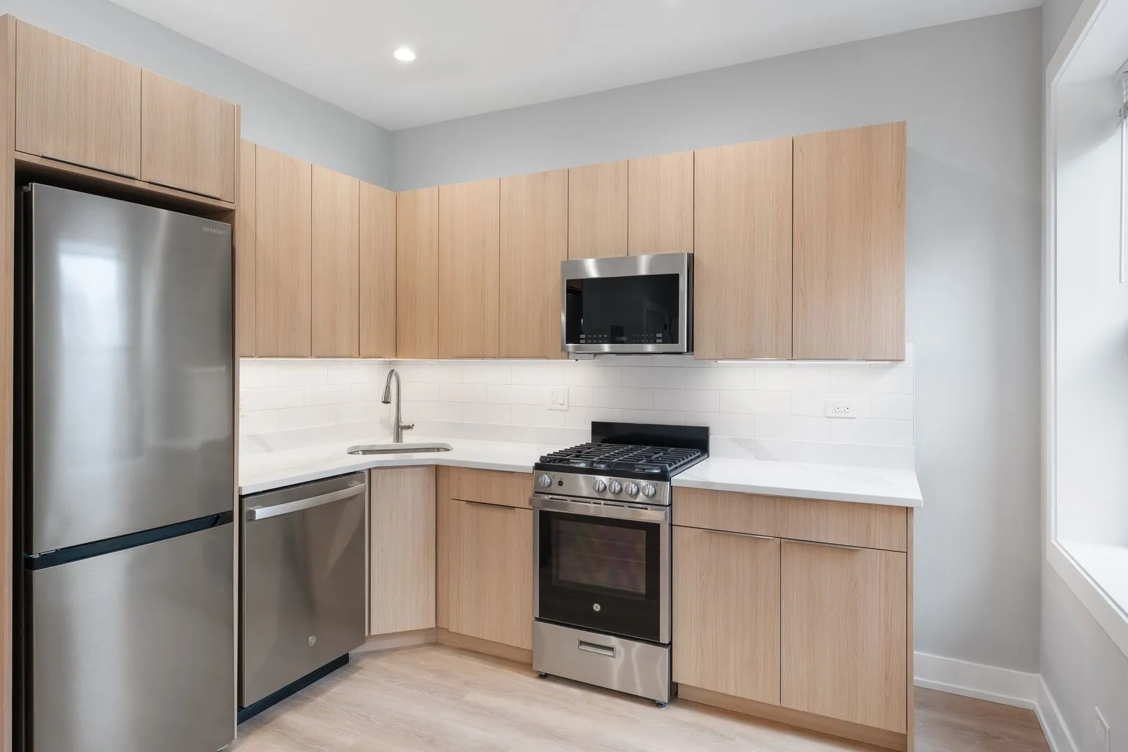 1546 W Jonquil Terrace, ,  60626, USA 60626-unit#305-Chicago-IL
