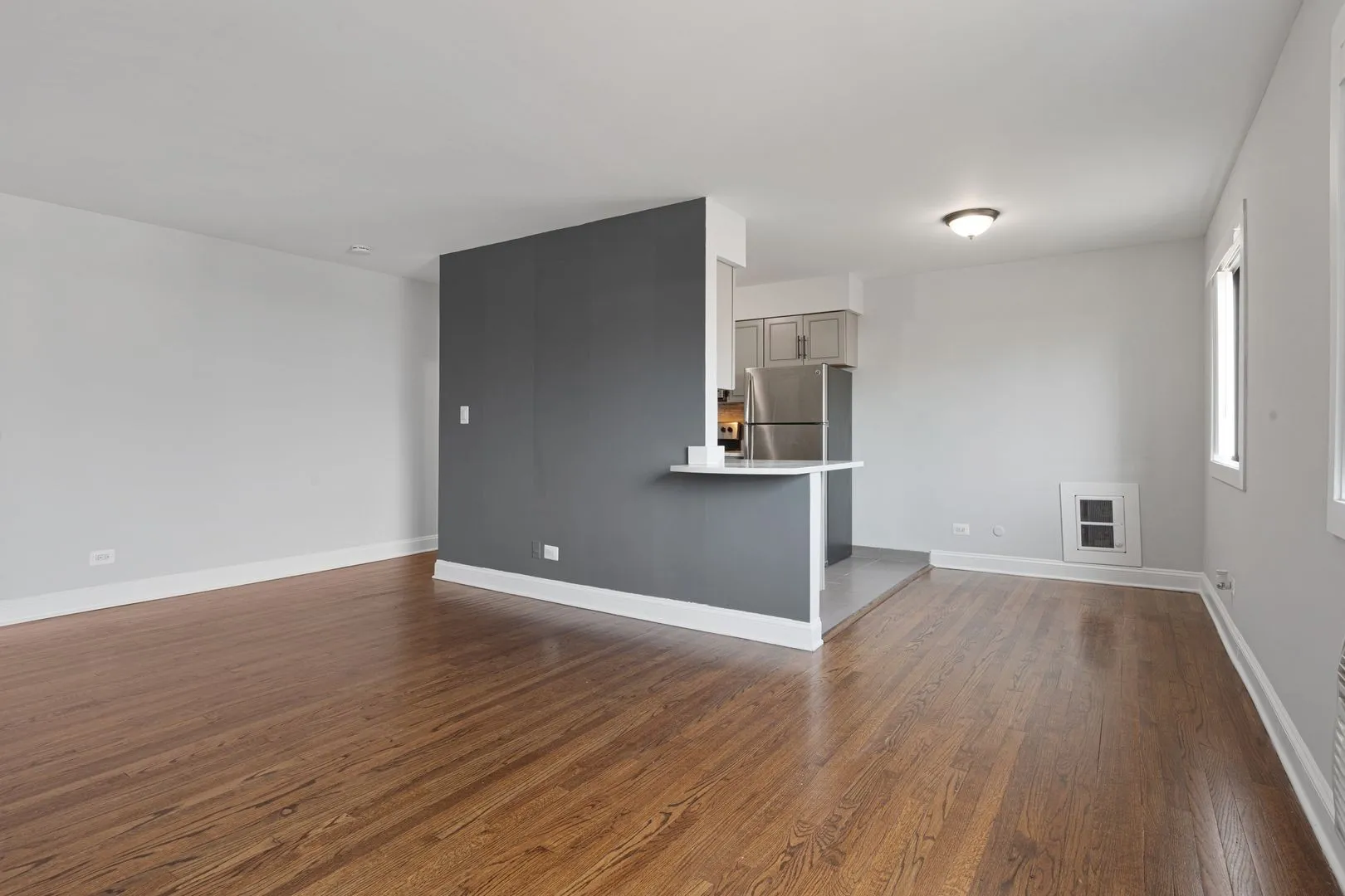 7545 N Winchester Ave, ,  60626, USA 60626-unit#306-Chicago-IL