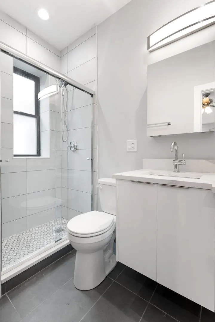 1546 W Jonquil Terrace, ,  60626, USA 60626-unit#305-Chicago-IL