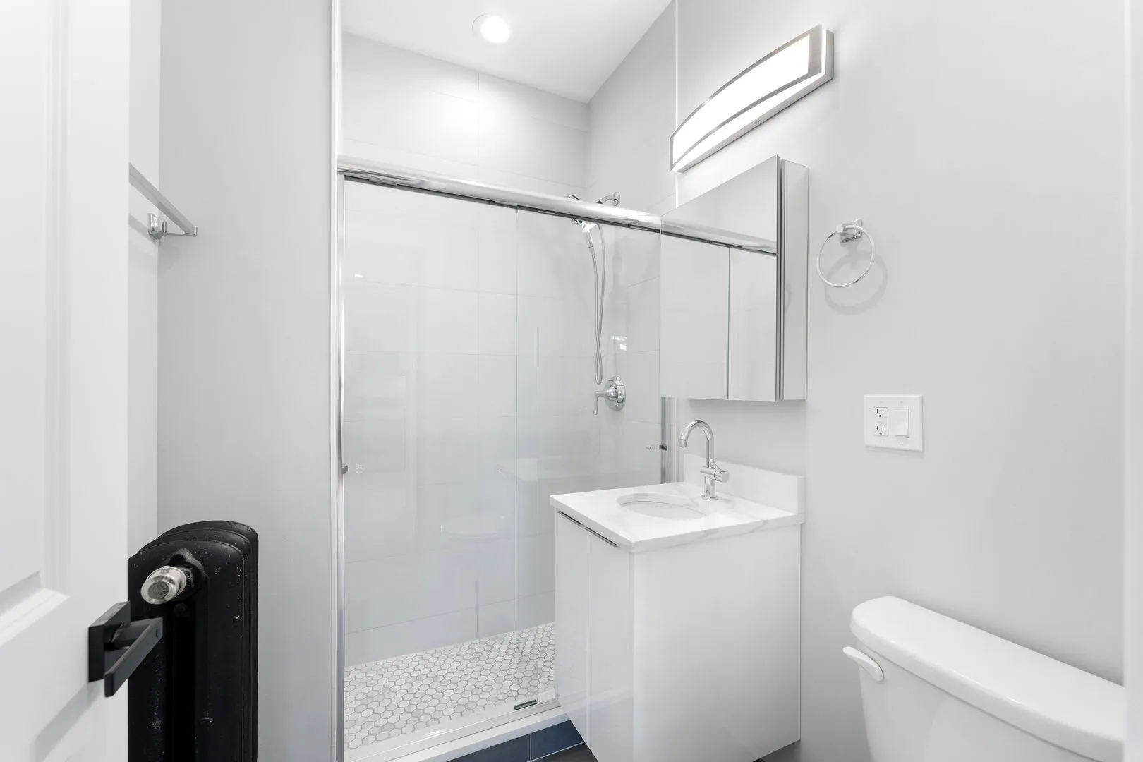 1546 W Jonquil Terrace, ,  60626, USA 60626-unit#207-Chicago-IL