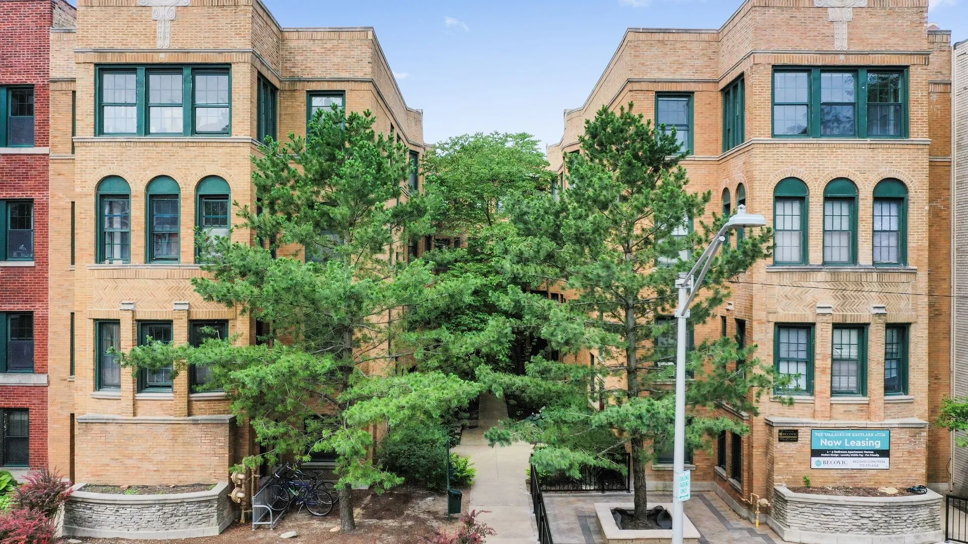 7738 N Eastlake Terrace, ,  60626, USA 60626-unit#2E-Chicago-IL