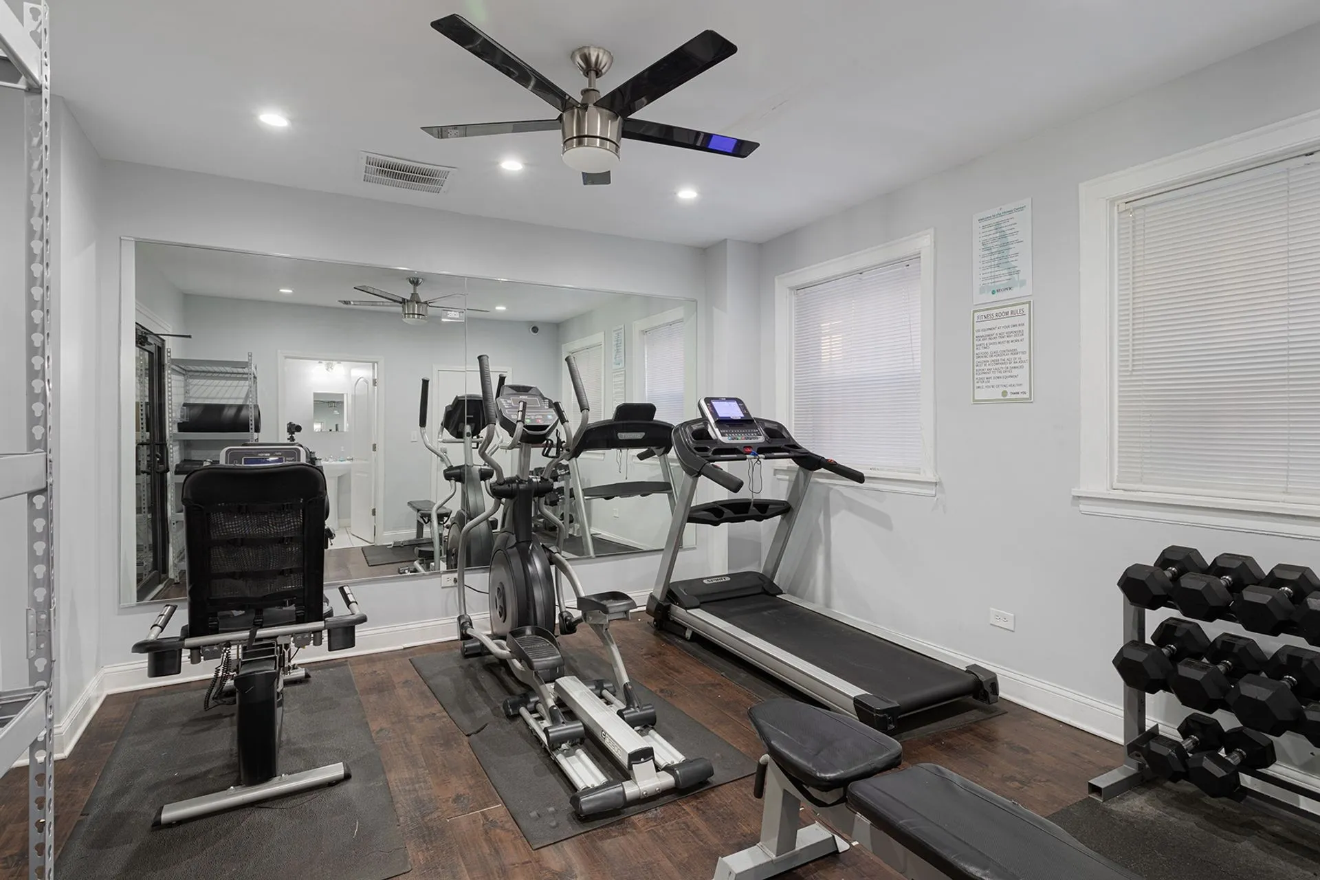 7450 N Greenview Ave, , 60626, USA 60626-unit#64-Chicago-IL
