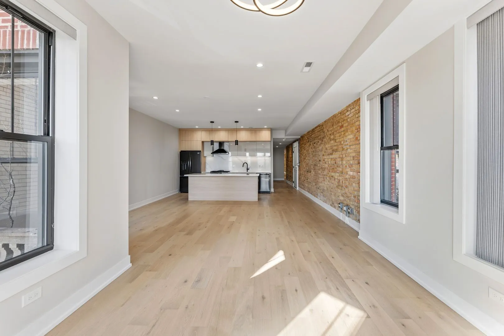 7516 N Eastlake Terrace, ,  60626, USA 60626-unit#2-Chicago-IL