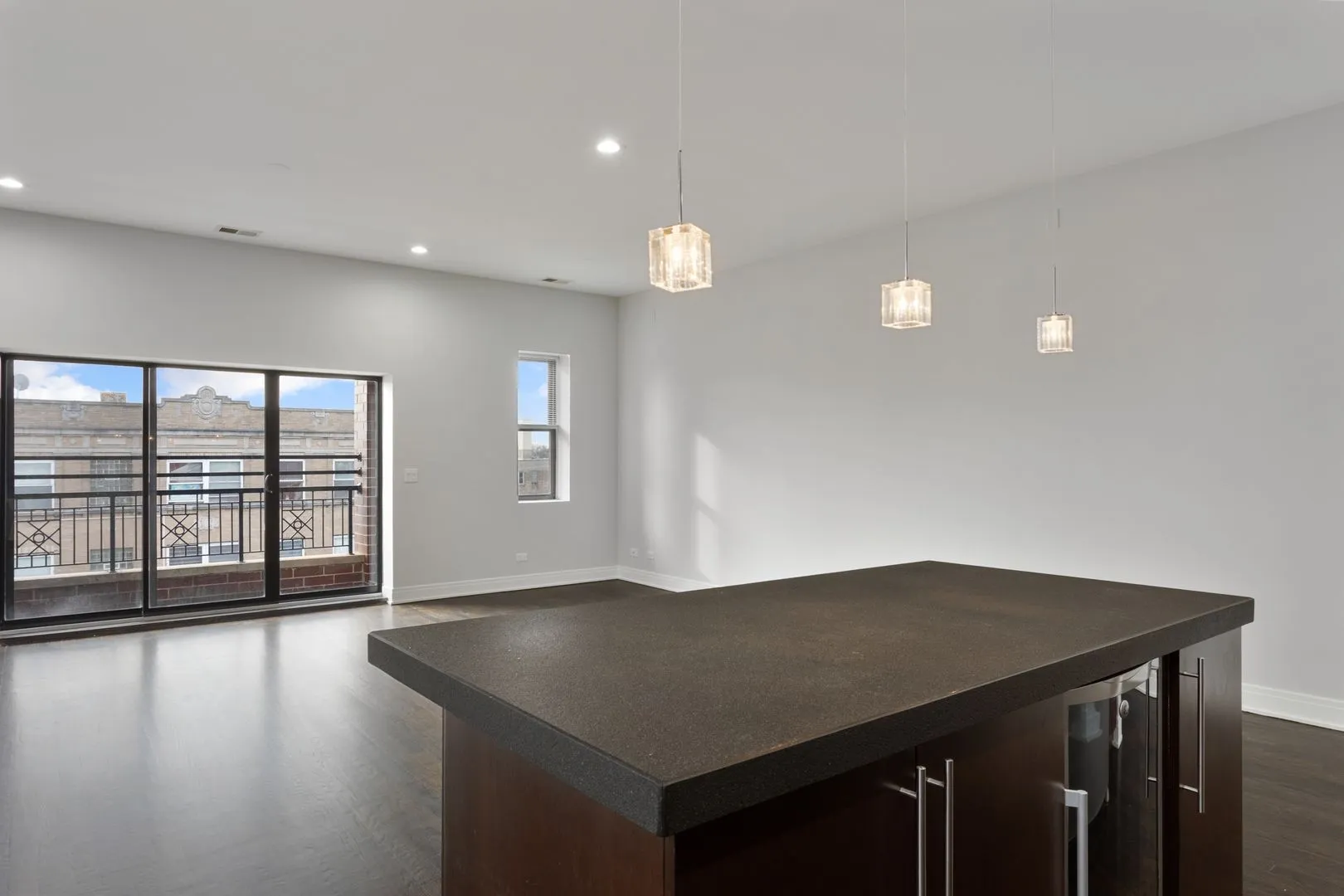 1412 W Morse Ave, , 60626, USA 60626-unit#3B-Chicago-IL