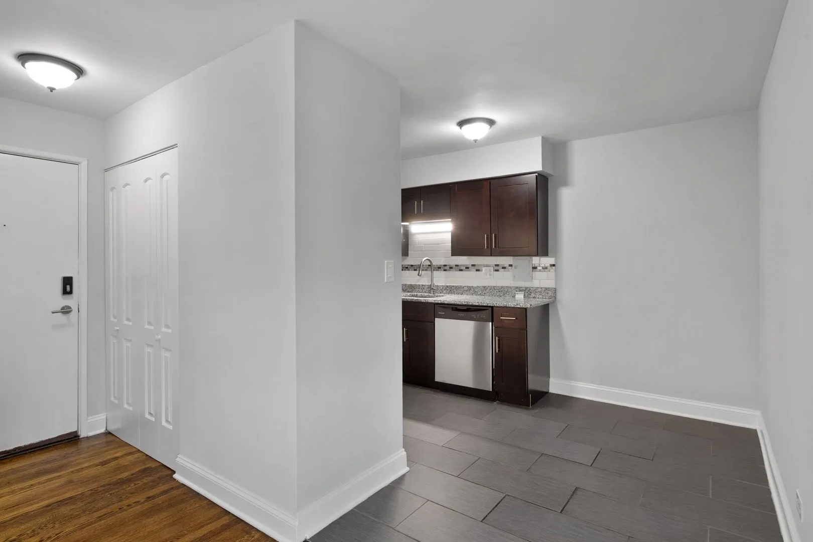 6029 N Winthrop Ave, , 60660, USA 60660-unit#504-Chicago-IL