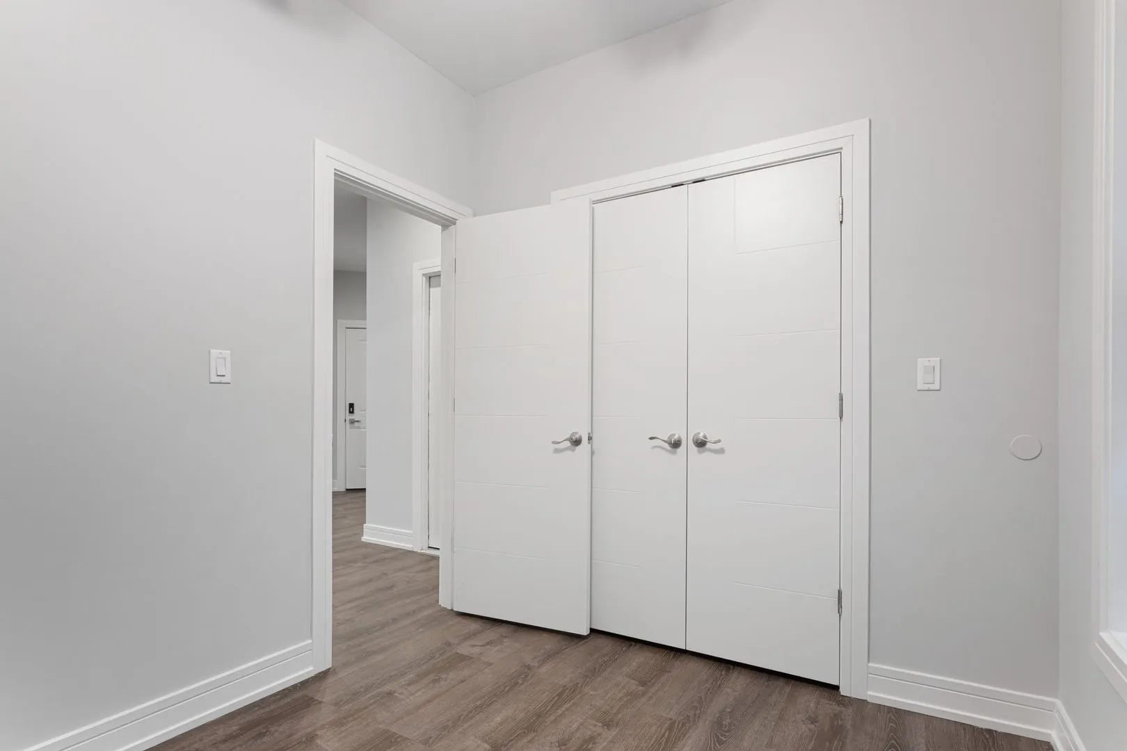1063 W Glenlake Ave, ,  60660, USA 60660-unit#3N-Chicago-IL